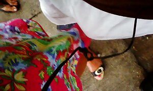 いたずらな男性の大きな剃毛シェービング膿それらとバスルームで自慰行為 エロ 動画 女性 用