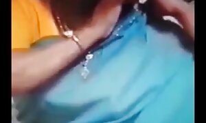 黒人男性は、大きなのトランクに若い美しさを入れて エロ 動画 女性 専用 無料