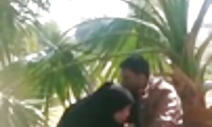 熟女とともに黒髪と大きなお尻あきらめアップ男オンソファ 女性 向け 無料 アダルト ビデオ