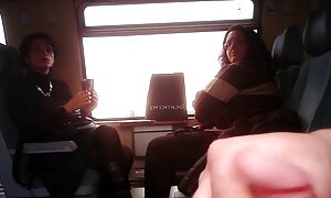 ゴースモーク 女性 用 エロ 無料 動画